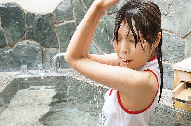 Cosplay Wetlook Scene011