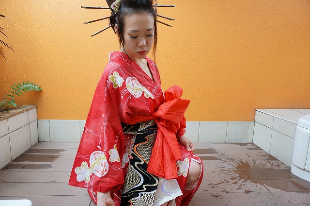 Cosplay Wetlook Scene014
