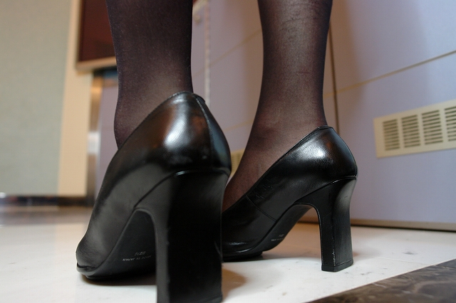 Leg Shoes Scene052